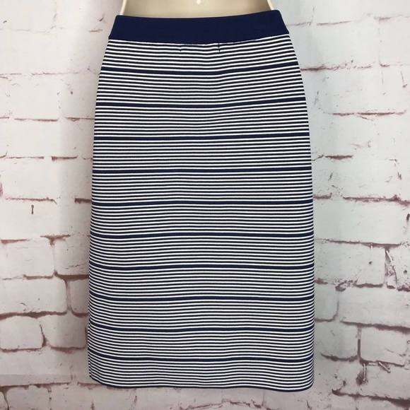 ROMEO + JULIET COUTURE Knit Navy & White Horizontal Stripes Pencil Skirt Size M - Picture 9 of 15
